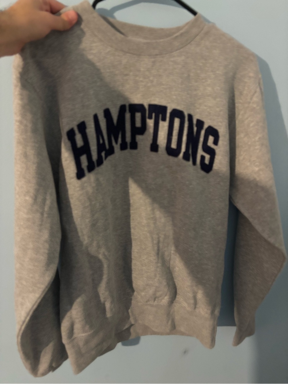 Hamptons Gray Crewneck Sweatshirt size xs from Blue 84
